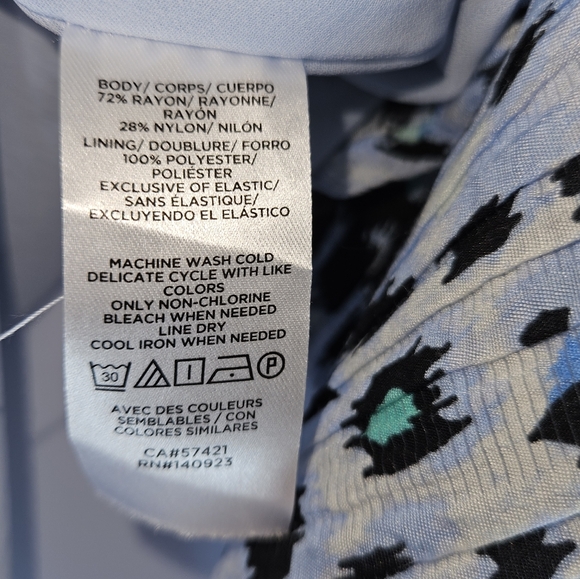 NWOT LOFT blue animal print smocked blouse top Womens Large - Picture 7 of 8